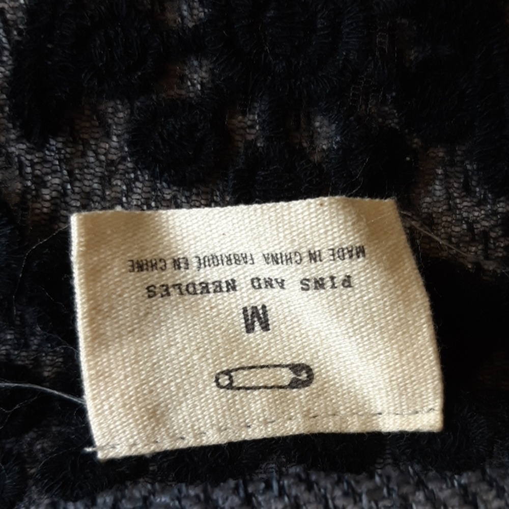 Pins & Needles embroidered black floral tank top M - Picture 7 of 8